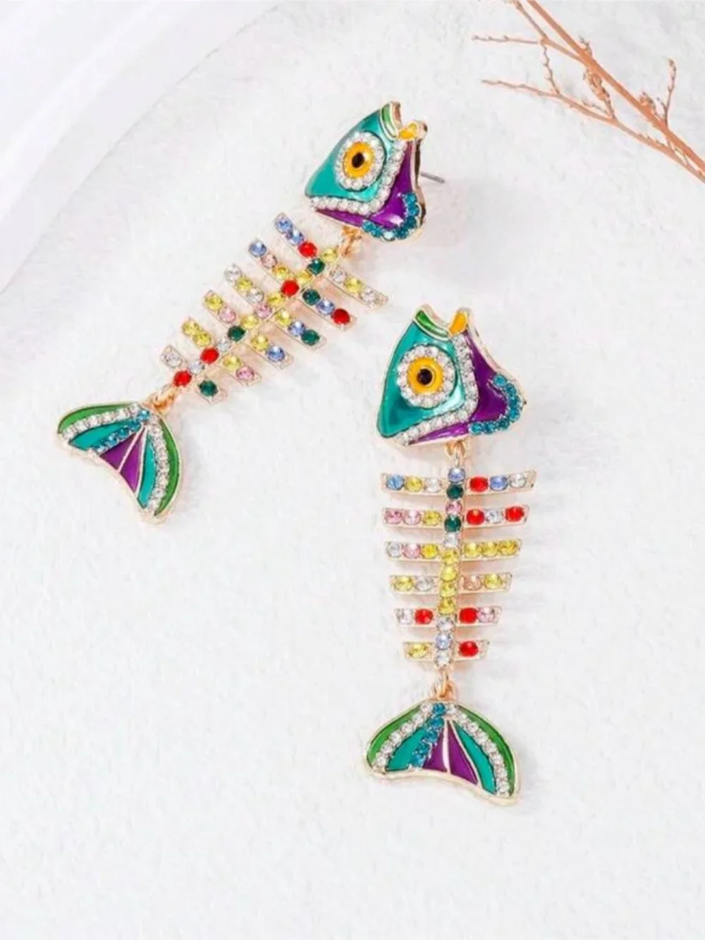 Fish drop earrings Q1176